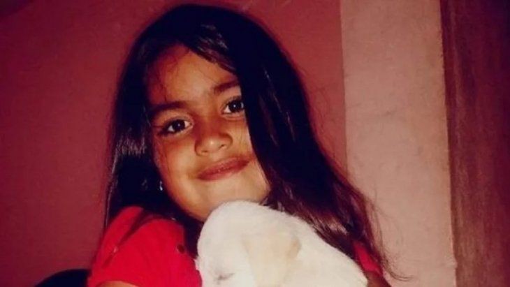 Buscan a una nena de 5 años que desapareció cuando festejaban un cumpleaños | Nacionales