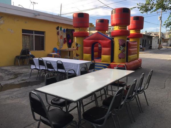No fue nadie al cumpleaños de sus hijos, se quejó en Facebook y se armó una fiesta de 500 personas | Redes