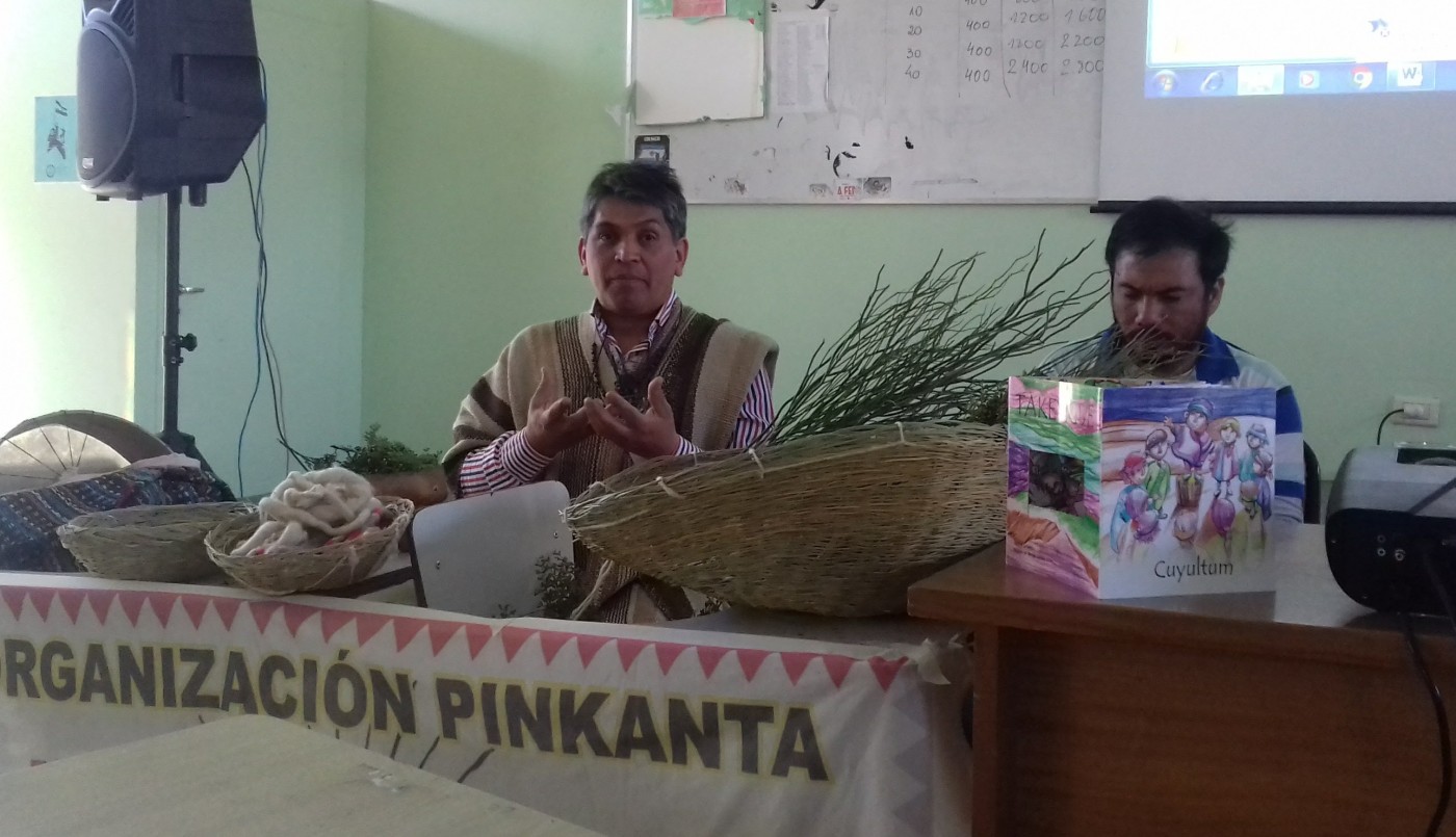 Huarpes ofrecieron un kit anti-Covid de sabiduría ancestral a funcionario del Gobierno | Nacionales