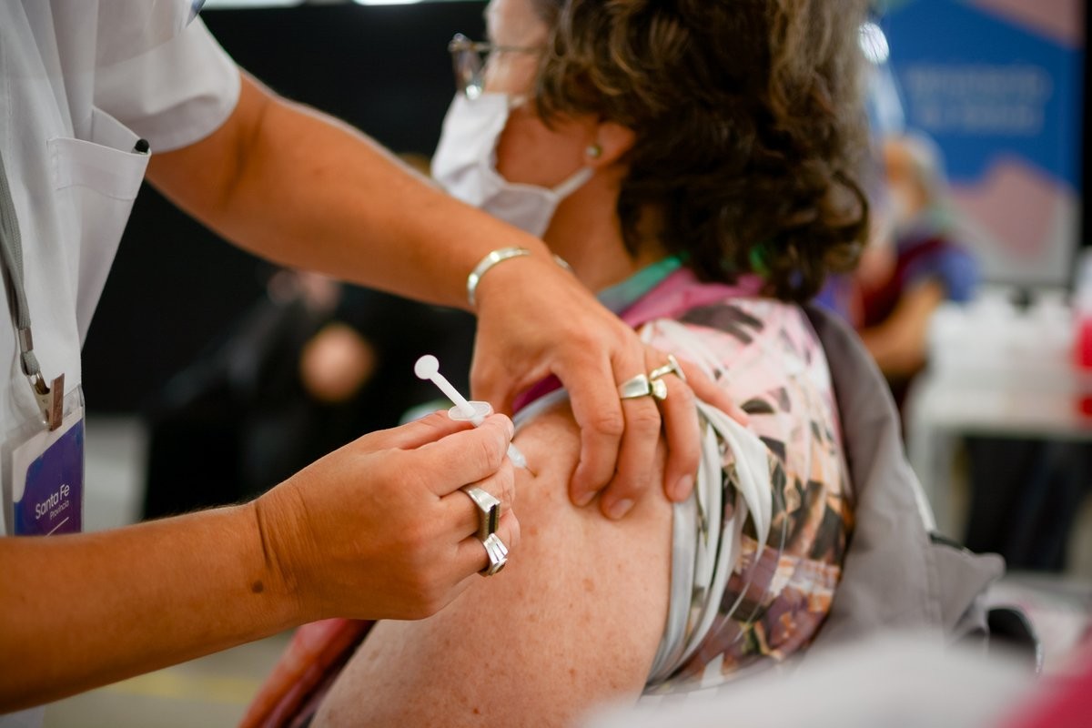 Comienza la vacunación contra el Covid en los centros de salud de la ciudad de Santa Fe | Noticias