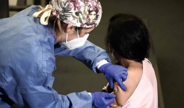 Covid: sigue la campaña de vacunación y hoy se suman los centros de salud | Noticias