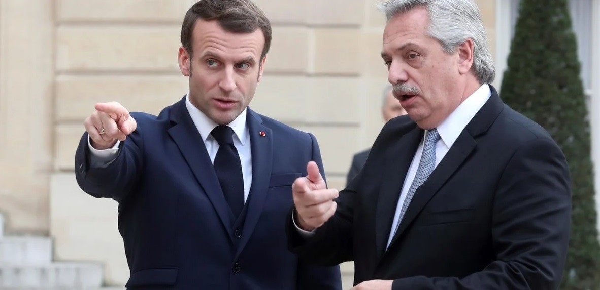 Por la "nueva ola de Covid", Alberto Fernández canceló su viaje a París | Nacionales