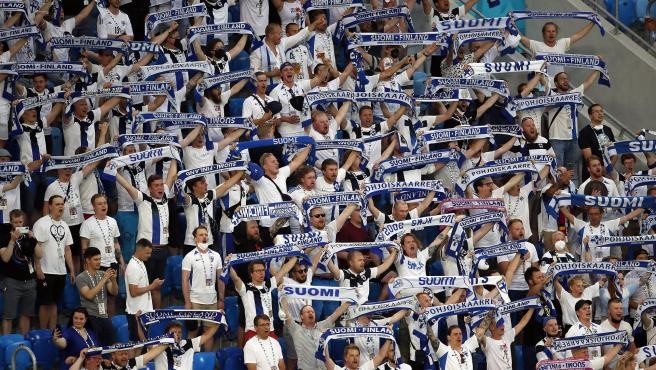 Casi 300 casos de coronavirus en espectadores finlandeses que fueron a Rusia por Eurocopa | Deportes