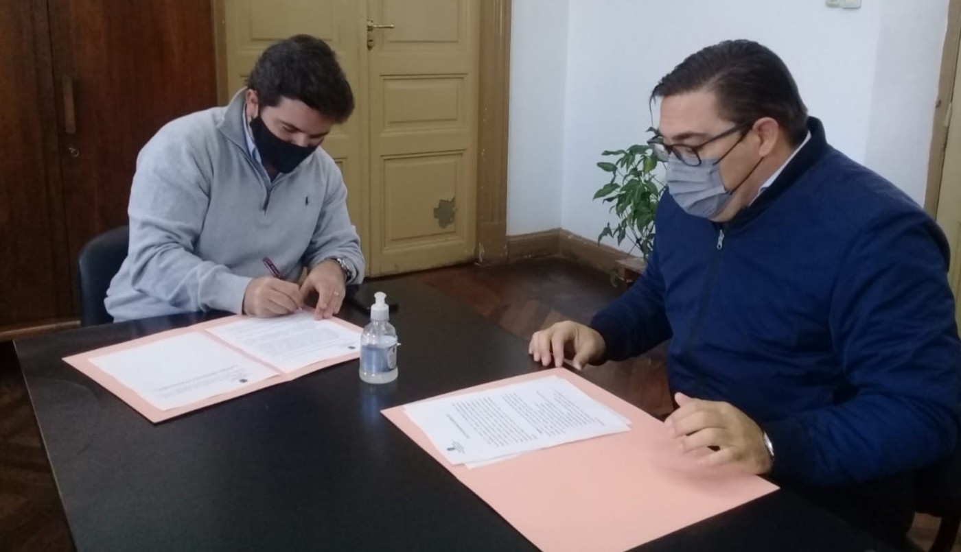 Firman acuerdo con el Foro Previsional para facilitar el acceso a trámites del Registro Civil | Noticias