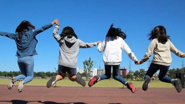 Un matrimonio santafesino adoptó a cuatro hermanitas para no romper el vínculo entre ellas | Noticias