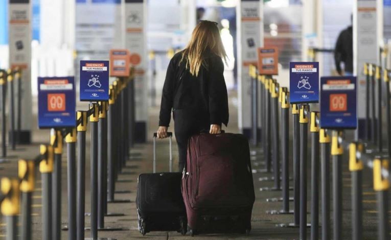 Siguen las restricciones y se mantiene el cupo diario de argentinos que podrán volver al país | Noticias