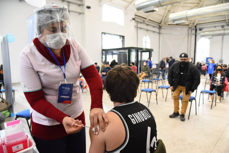 Sigue la campaña de vacunación en el CEF 29 con más de 2400 turnos | Noticias