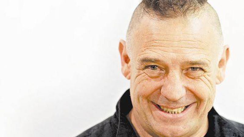 Así quedó la camioneta de Iorio tras volcar cerca de Sierra de la Ventana | Espectaculos