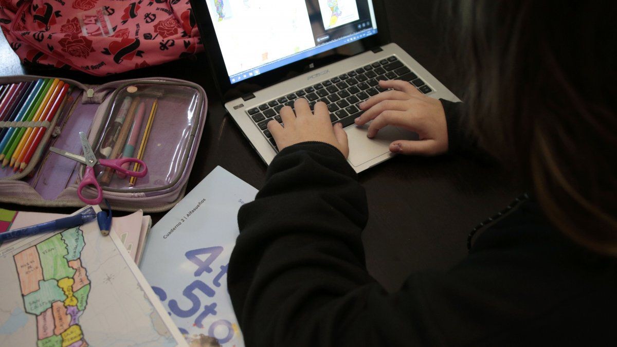 Estudiantes santafesinos pidieron a diputados que den tratamiento al proyecto de Conectividad | Legislativas