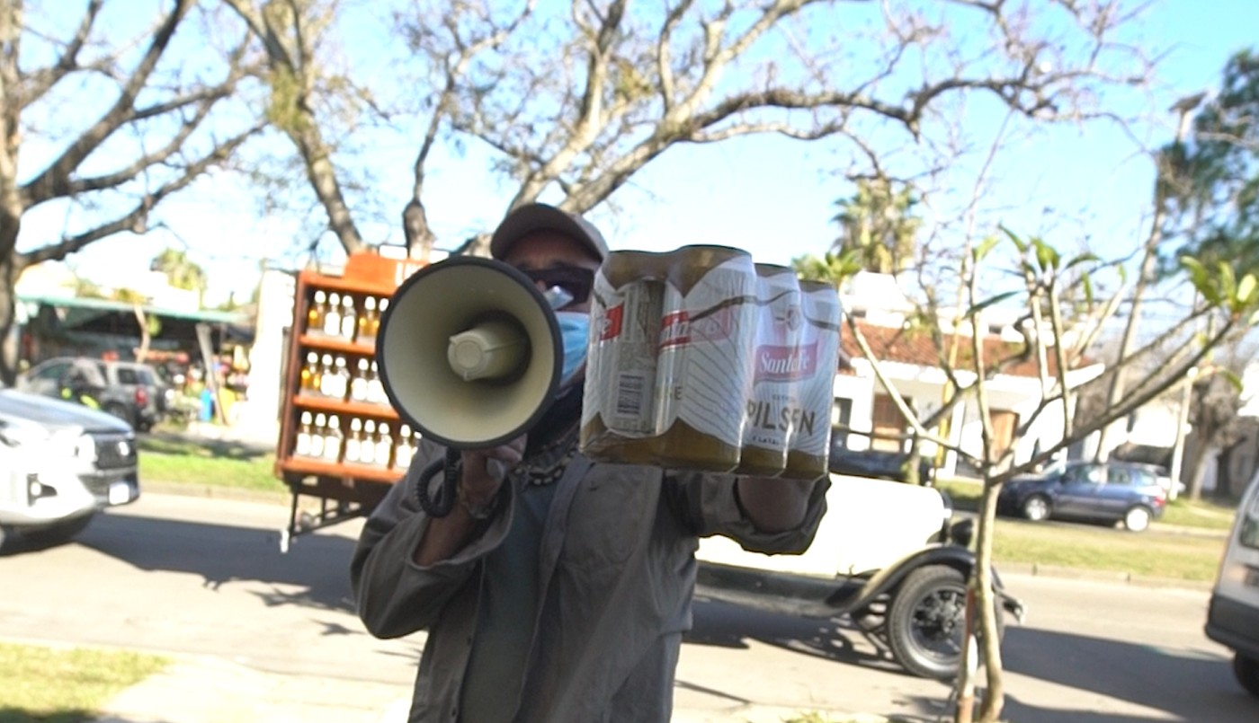 El camioncito de Cerveza Santa Fe Pilsen se sumó a celebrar el Día del Amigo en la ciudad | Contenido patrocinado