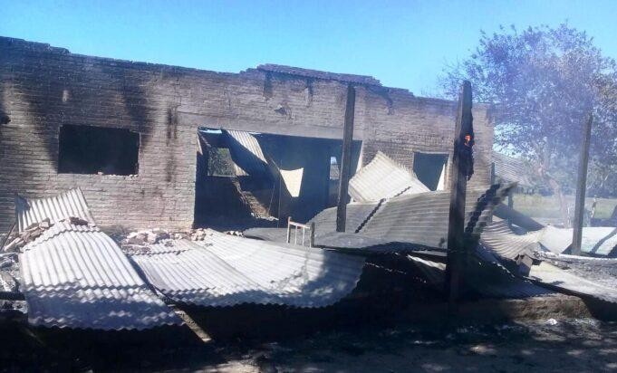 Mató a balazos a su esposa, a uno de sus hijos, prendió fuego la casa y se quitó la vida | Nacionales