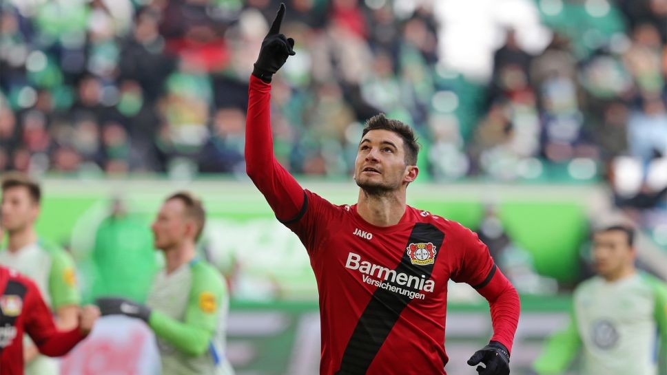 Alario seguirá hablando alemán hasta 2024 | Deportes