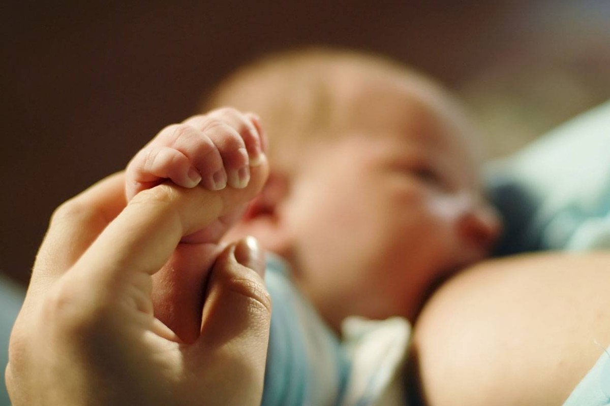 Lactancia y alergias alimentarias: historias de mujeres que hacen la "dieta del amor" para amamantar | Información General