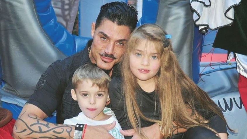 Los hijos de Ricardo Fort reactivaron las redes sociales del mediático para homenajearlo | Redes