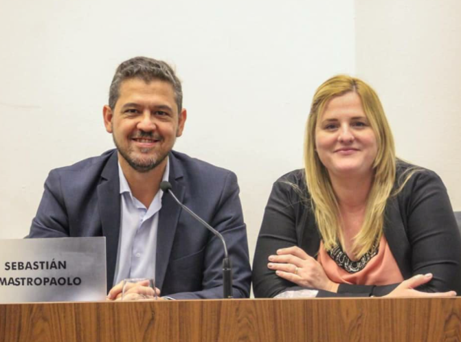 Proponen que el 20 de marzo sea el día del personal sanitario | Legislativas