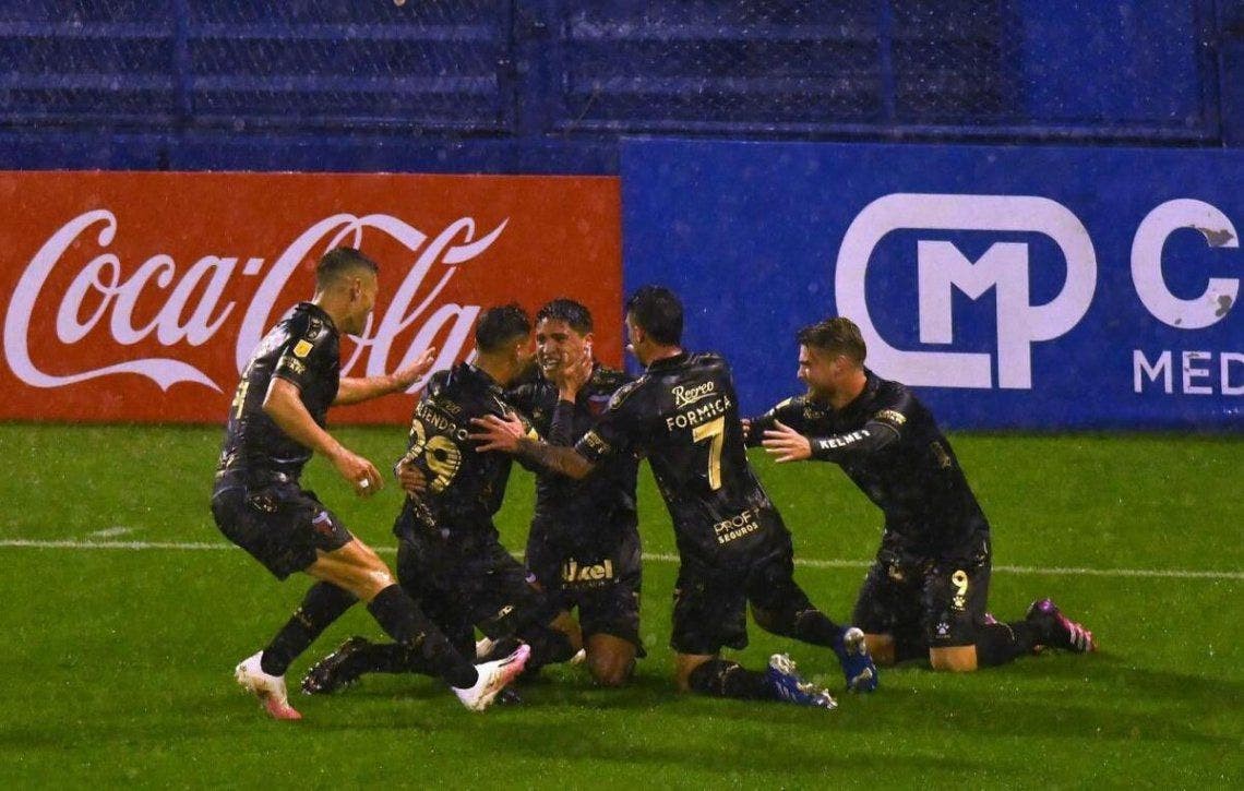 Colón recibe a Gimnasia buscando alcanzar la cima del campeonato | Deportes