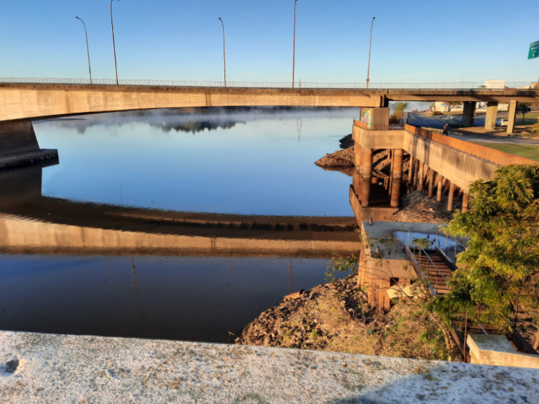 Bajante del Paraná: el nivel del río marcó un récord histórico frente al puerto local | Noticias