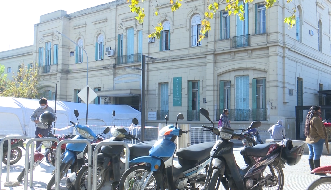 Descenso de casos en el Cullen: "No llegan a 30 pacientes covid internados cuando hemos llegado a tener 150" | Noticias