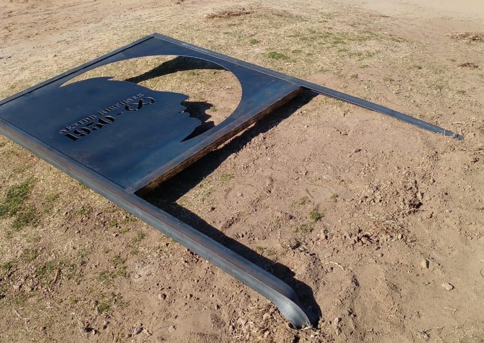 Vandalizaron homenaje a Néstor Kirchner en la costanera santafesina | Noticias