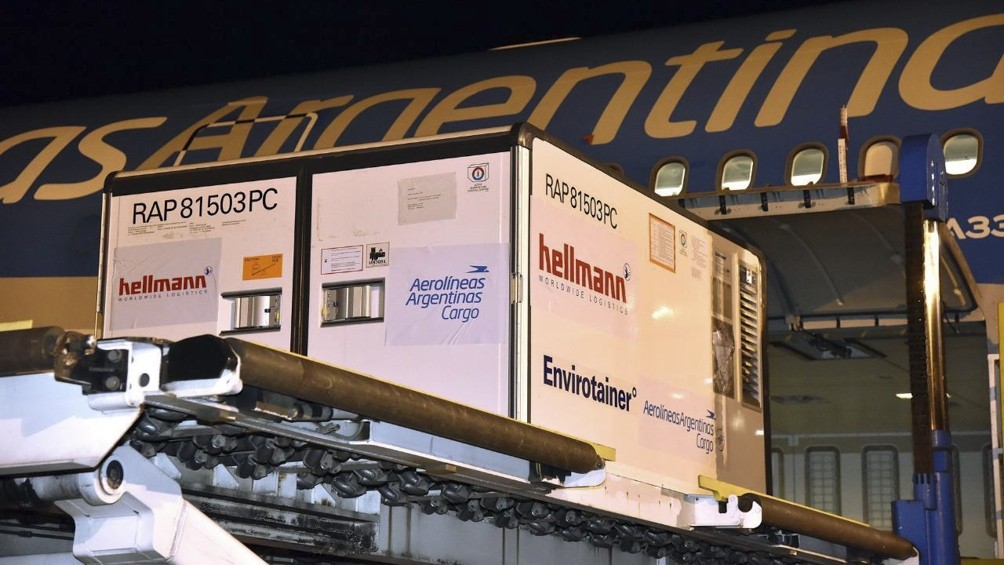 Llegan más de 768mil dosis de Sinopharm y 400mil de Astrazeneca al país | Nacionales