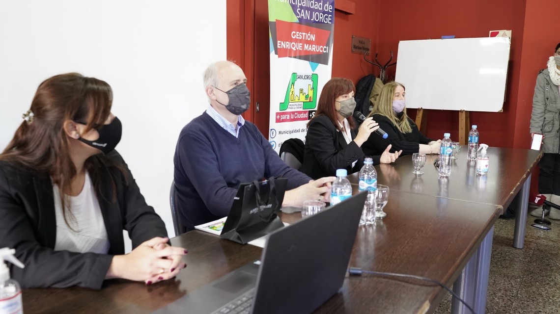 Continúan las capacitaciones sobre la temática de género en la provincia | Igualdad y Género