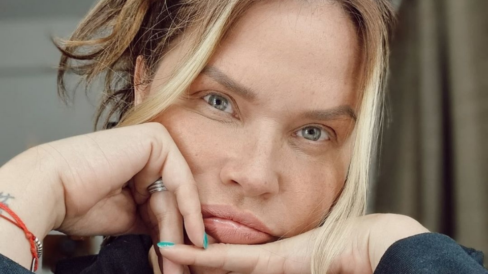 Nazarena Vélez mandó al frente a un seguidor que le deseó lo peor tras contar que tenía covid | Espectaculos