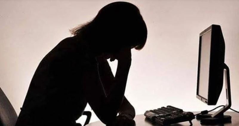 La violencia de género online se organiza desde grupos en redes y app de mensajería | Igualdad y Género