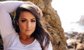 La chica que abandonó su carrera de docente para ganar 100.000 dólares en OnlyFans | Redes