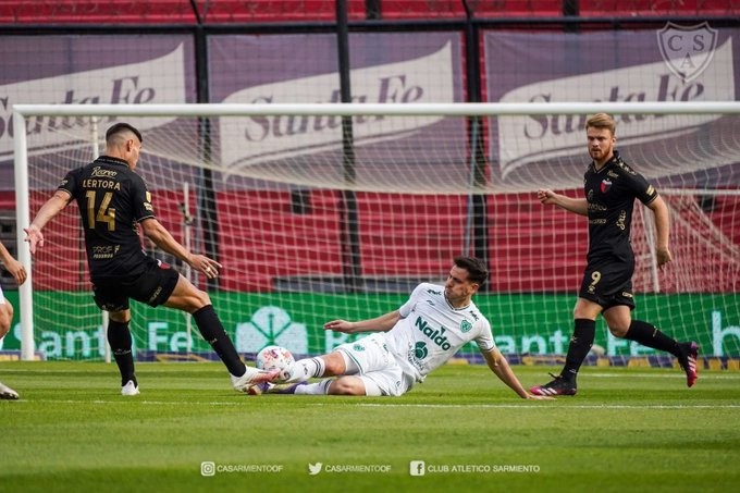 Colón se despertó en el complemento, pero apenas empató ante Sarmiento | Deportes