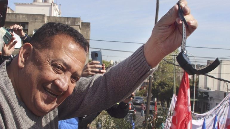 D´Elía se sacó la tobillera electrónica durante la marcha que encabezó en La Matanza | Nacionales