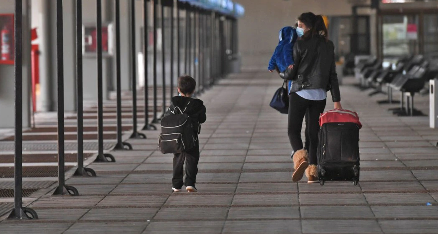 Hasta el mediodía de hoy sigue el paro de los choferes de larga distancia | Noticias