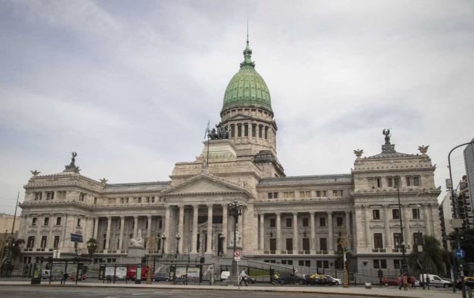 Mientras Diputados se prepara para volver a la presencialidad, el Senado seguirá remoto | Legislativas