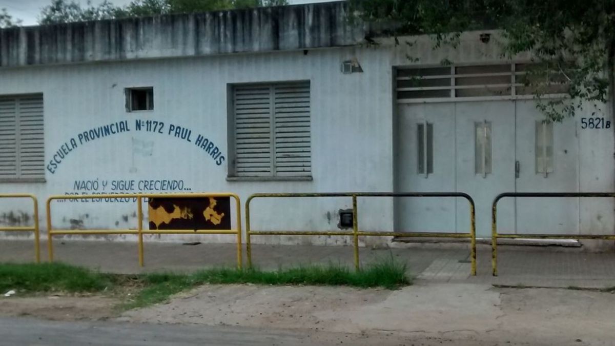 Rosario: Tiene 10 años e ingresó con un revólver calibre 22 a la escuela | Noticias