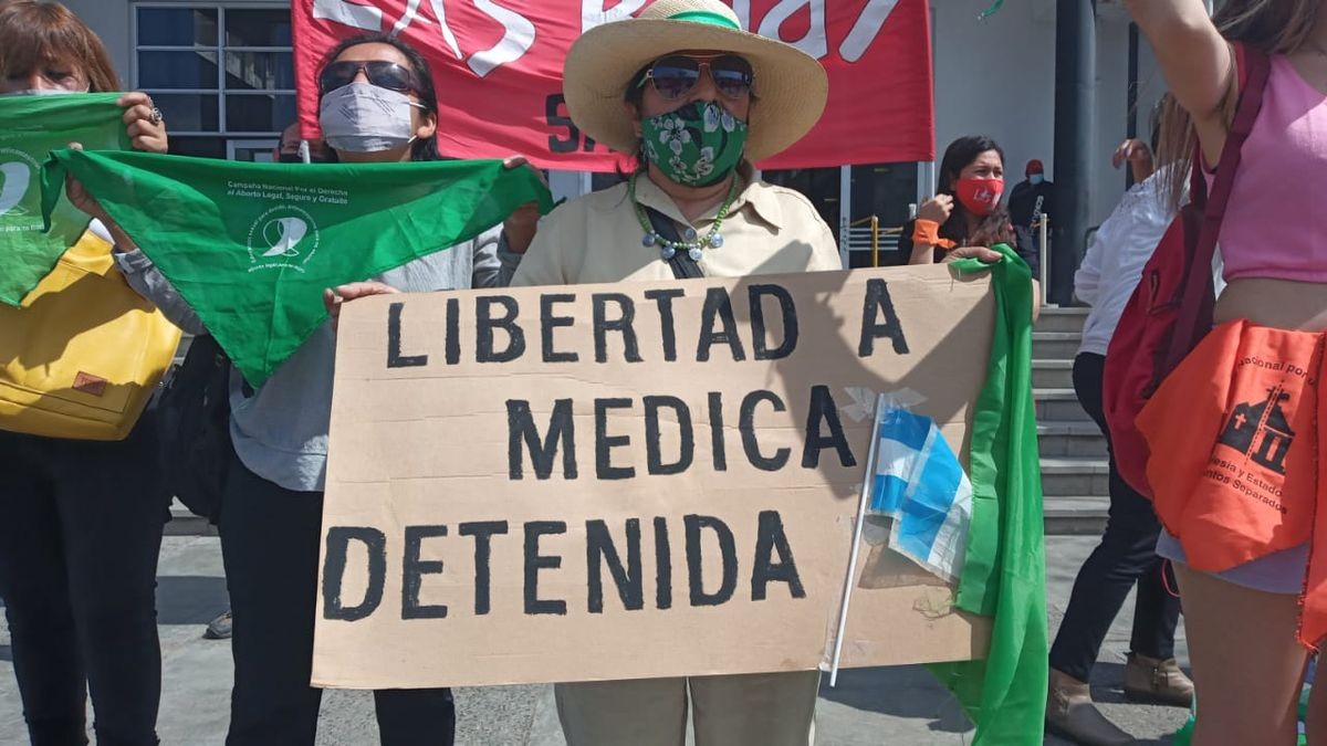 Detuvieron a una médica en Salta por practicar un aborto | Nacionales