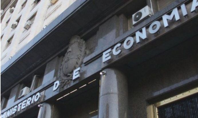 La Argentina acumuló un déficit fiscal de USD 250.000 millones entre 2008 y julio de 2021, según informe privado | Nacionales