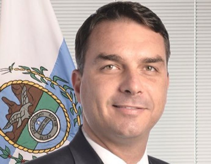 El hijo de Bolsonaro tildó de "malandros" a la Argentina: "Debería ser severamente castigada" | Deportes