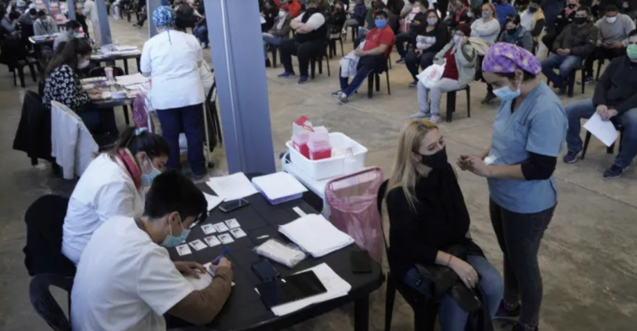 Continúa la vacunación con aplicación de segundas dosis de AstraZeneca | Noticias