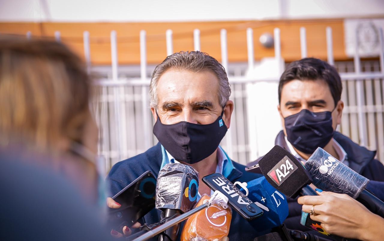 Votó Agustín Rossi: "Tenemos buenas sensaciones y muchas expectativas" | Legislativas