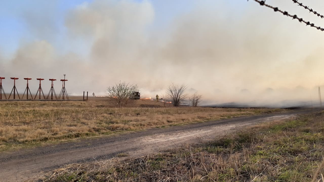 Video: Incendio en la escuela de Aviación | Nacionales