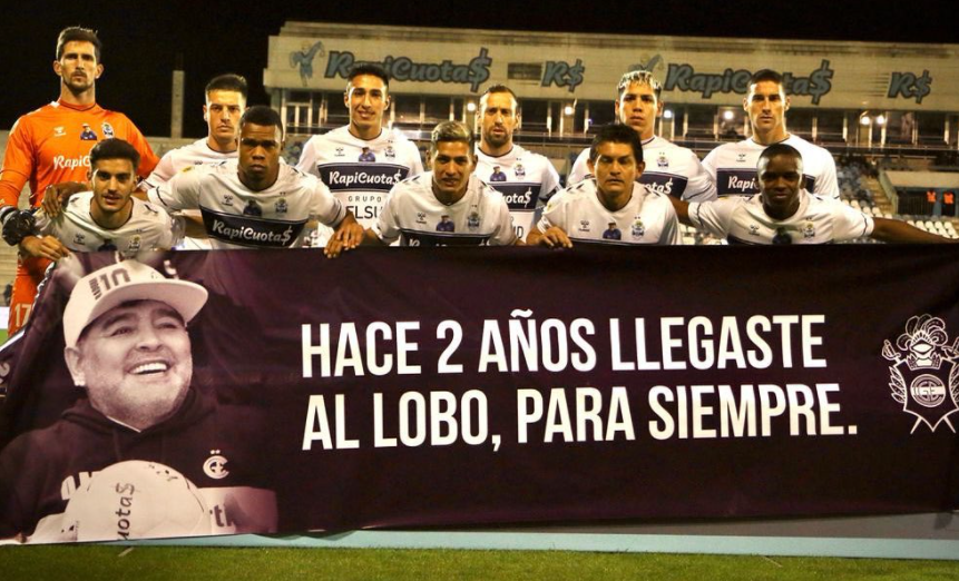 El emotivo recuerdo del plantel de Gimnasia de La Plata para Maradona | Deportes