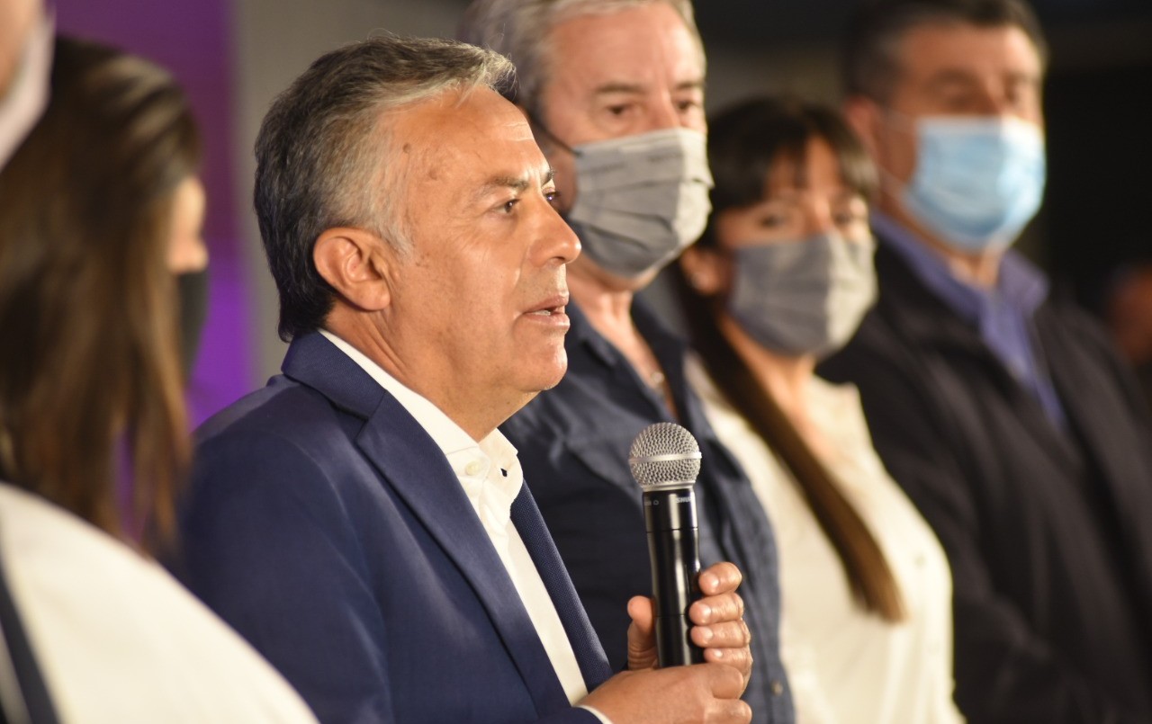 La UCR le pidió al Gobierno "dejar de jugar a la interna y dar certidumbre a los argentinos" | Nacionales