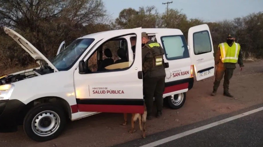 San Juan: detenidos cuando trasladaban droga en un vehículo del Ministerio de Salud | Nacionales