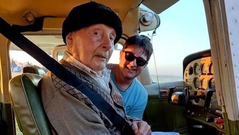A sus 94 años un cordobés cumplió su sueño de volver a volar | Nacionales