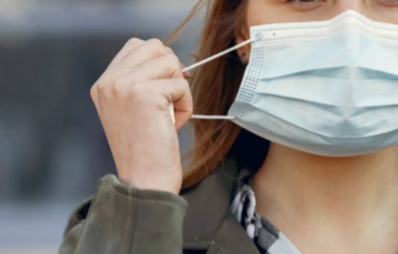 El Gobierno anunció el fin del tapabocas en espacios abiertos y explotaron los memes | Nacionales