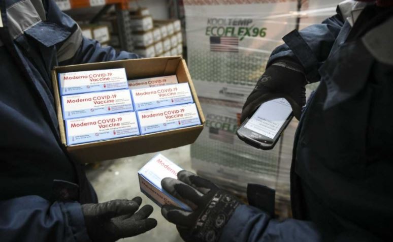 Argentina lleva pagados casi 700 millones de dólares por la compra de vacunas | Nacionales