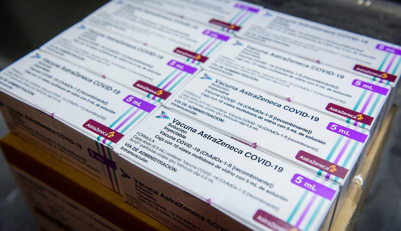 Vacunas: llegaron más de 800.000 dosis de Astrazeneca donadas por España | Noticias