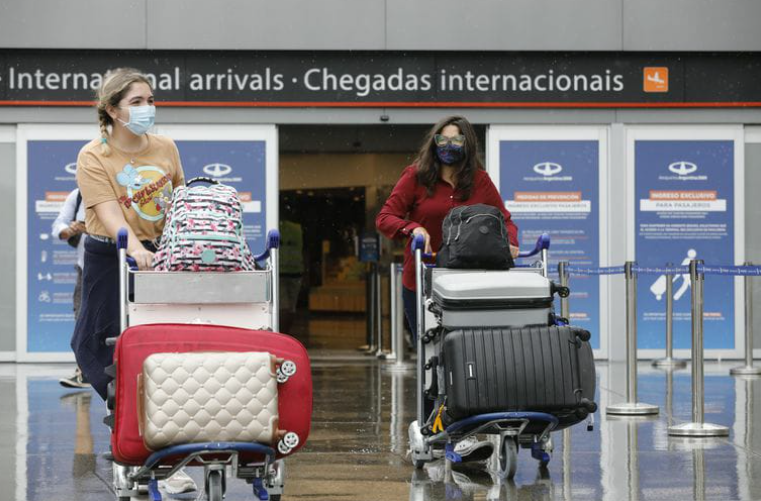 Flexibilizan medidas para los viajeros que lleguen a Argentina | Noticias