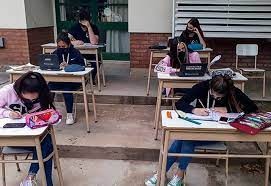 Invertirán 5 mil millones de pesos para buscar alumnos que abandonaron la escuela en pandemia | Nacionales