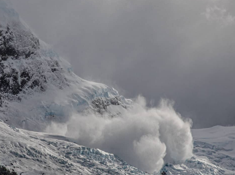 Una avalancha en un glaciar de la Patagonia sorprendió a turistas | Nacionales