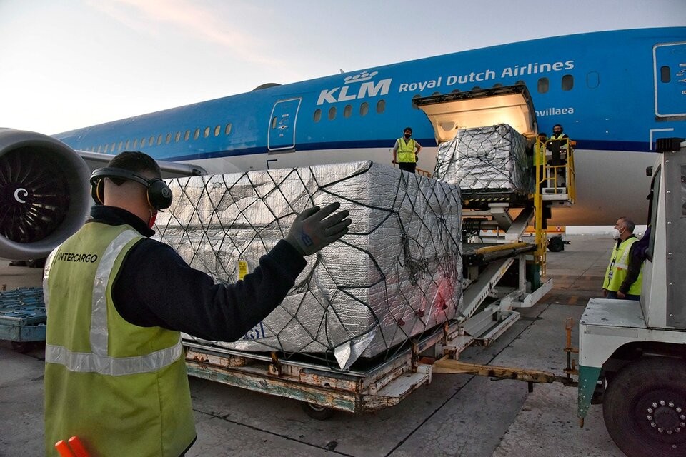 Llegaron 200 mil vacunas de CanSino y el país se acerca a las 68 millones de dosis recibidas | Nacionales